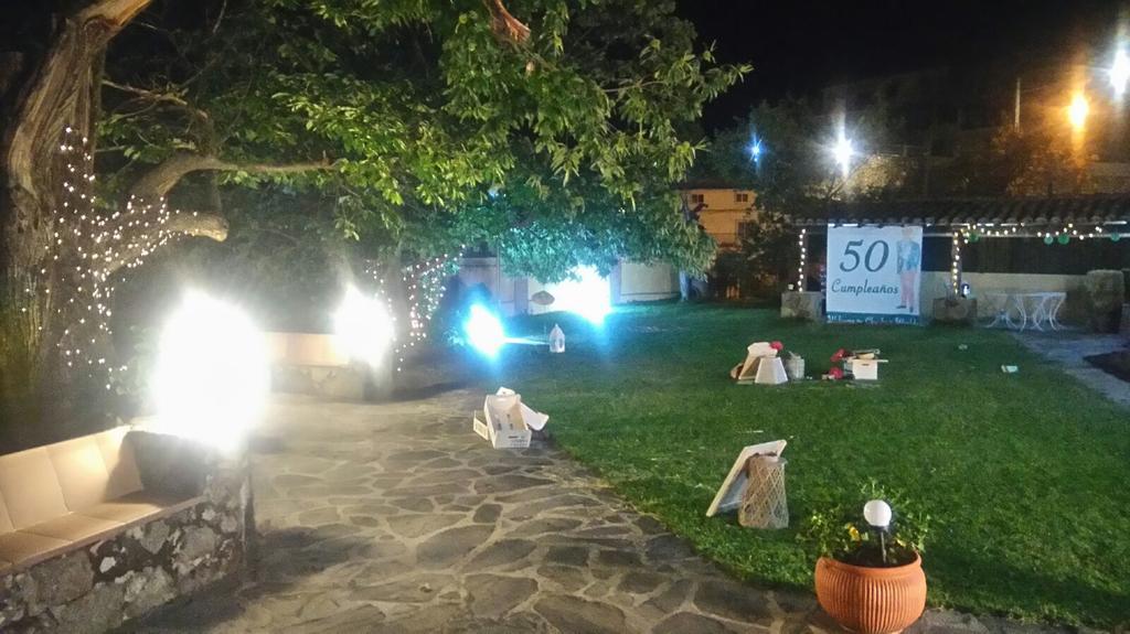 Hotel Barbacedo Mijares  Ngoại thất bức ảnh