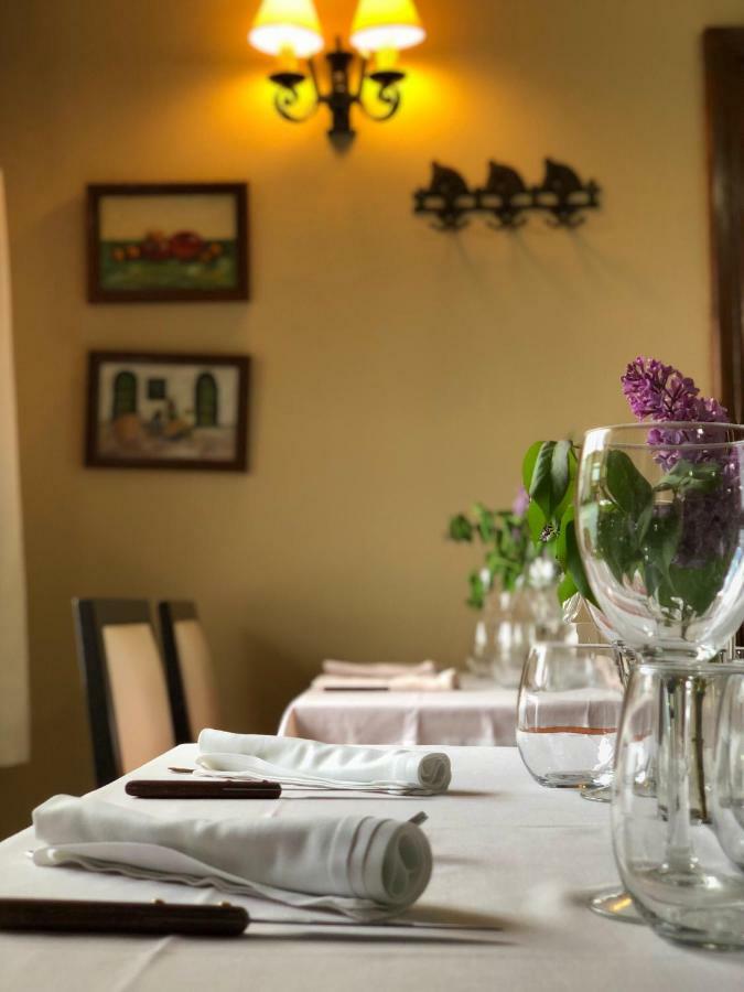 Hotel Barbacedo Mijares  Ngoại thất bức ảnh